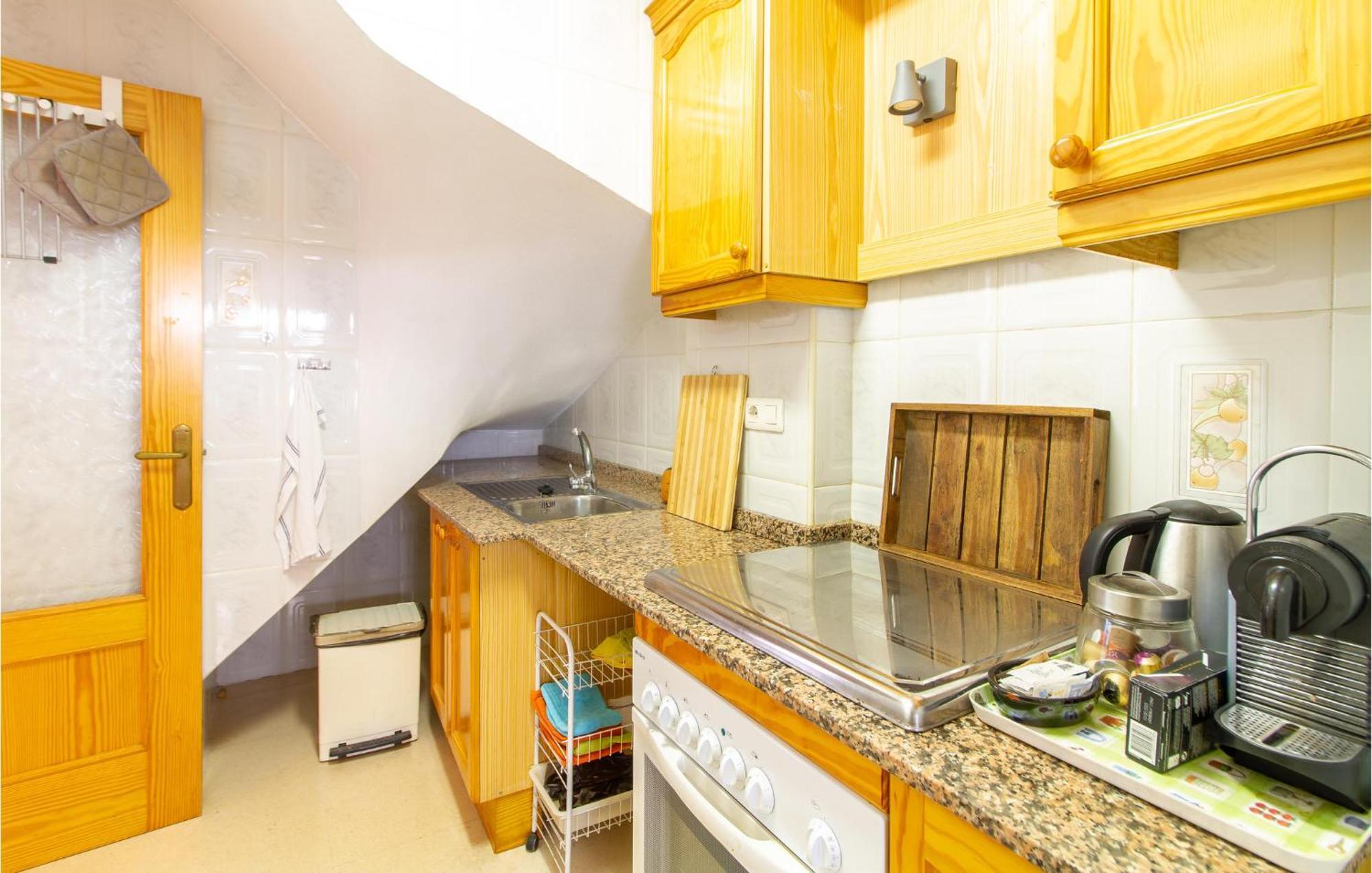 2 Bedroom Lovely Home In סנטה פולה מראה חיצוני תמונה